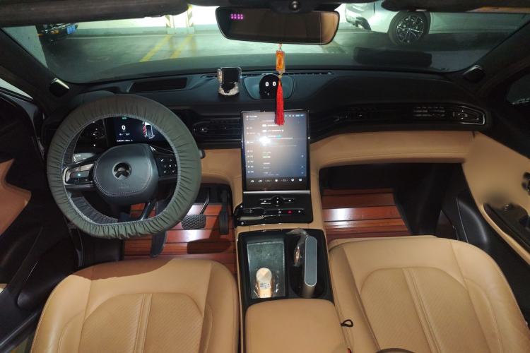 Used Nio ES6 2019 430KM First-Edition Commemorative Version Interior 2