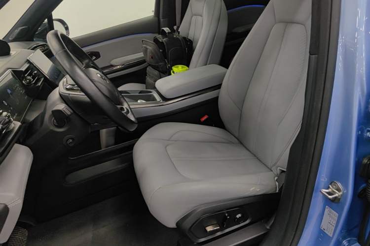 Used Nio ES6 2019 430KM First-Edition Commemorative Version Left Front Seat