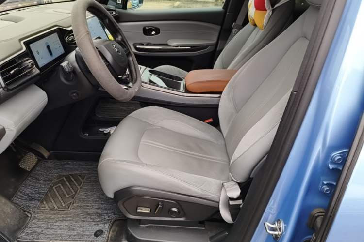 Used Nio ES6 2019 430 km Performance Version Left Front Seat