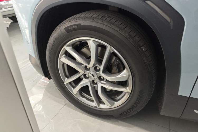 Used Nio ES6 2019 430 km Performance Version Left Front Wheel Hub