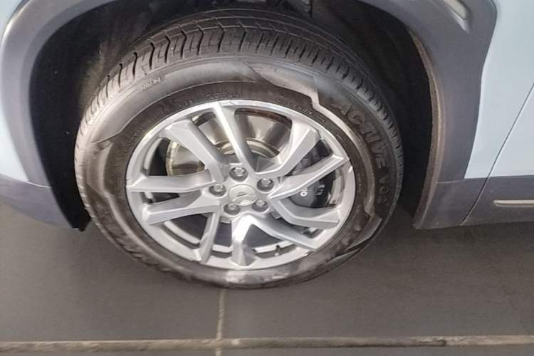 Used Nio ES6 2019 430 km Performance Version Left Front Wheel Hub
