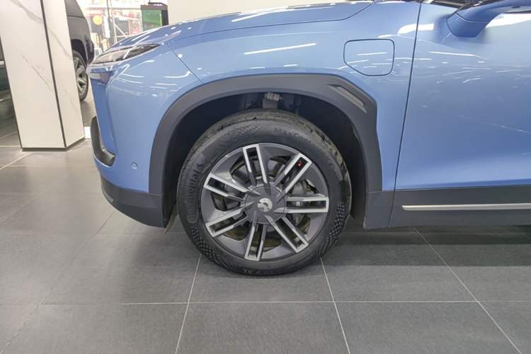 Used Nio ES6 2019 430KM First-Edition Commemorative Version Left Front Wheel Hub