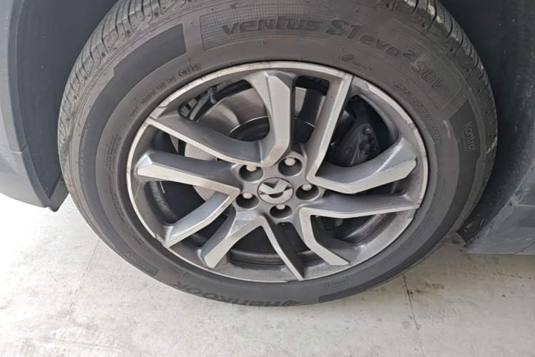 Used Nio ES6 2019 420 km Sport Version Left Front Wheel Hub