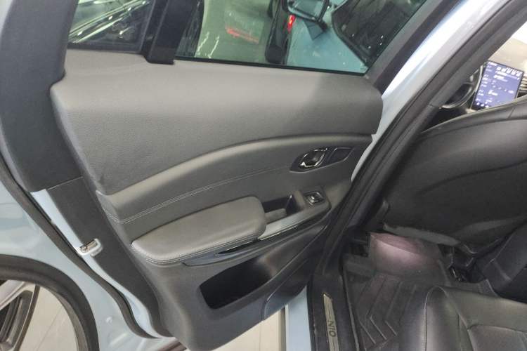 Used Nio ES6 2019 420 km Sport Version Left Rear Door Interior