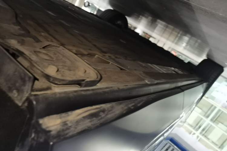 Used Nio ES6 2019 510 km Performance Version Left Side Sill