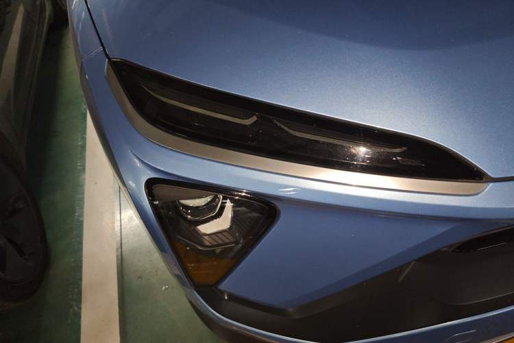 Used Nio ES6 2019 430 km Performance Version Right Front Headlight