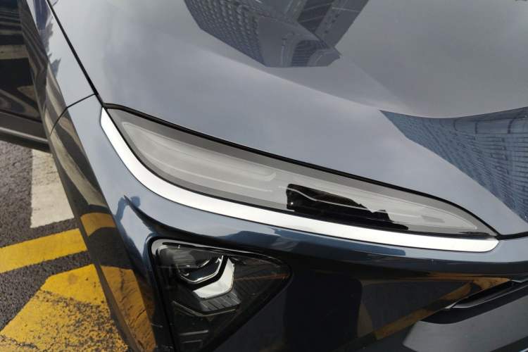 Used Nio ES6 2019 430 km Performance Version Right Front Headlight