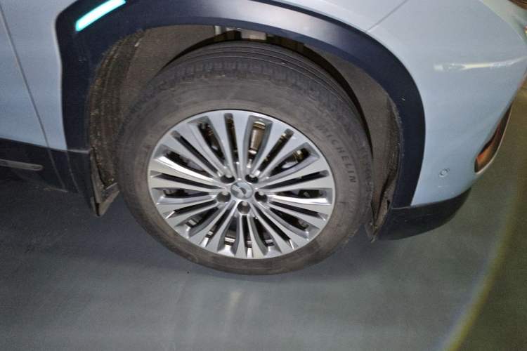Used Nio ES6 2019 430KM First-Edition Commemorative Version Right Front Wheel Hub