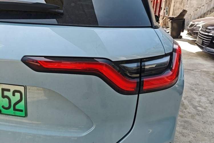 Used Nio ES6 2019 430 km Performance Version Right Rear Taillight