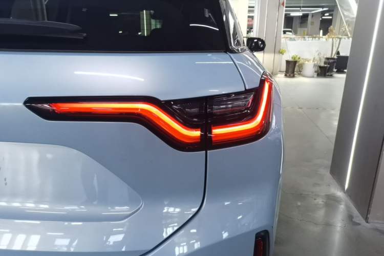 Used Nio ES6 2019 510 km Performance Version Right Rear Taillight