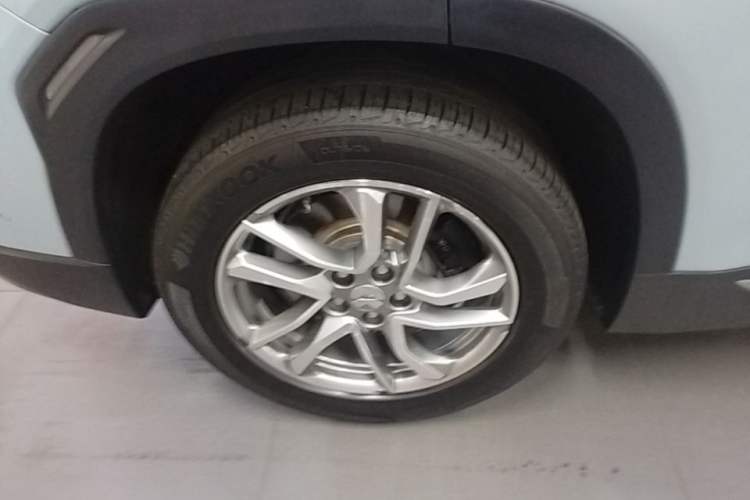 Used Nio ES6 2019 430 km Performance Version Right Rear Wheel Hub