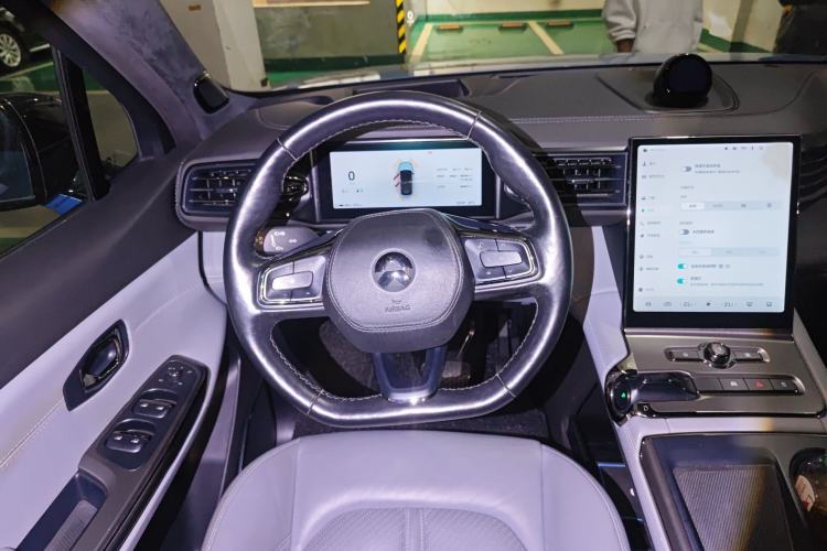 Used Nio ES6 2019 430KM First-Edition Commemorative Version Steering Wheel