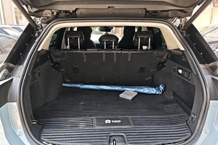 Used Nio ES6 2019 430 km Performance Version Trunk