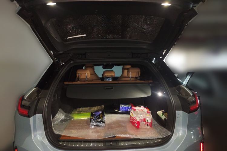 Used Nio ES6 2019 430KM First-Edition Commemorative Version Trunk