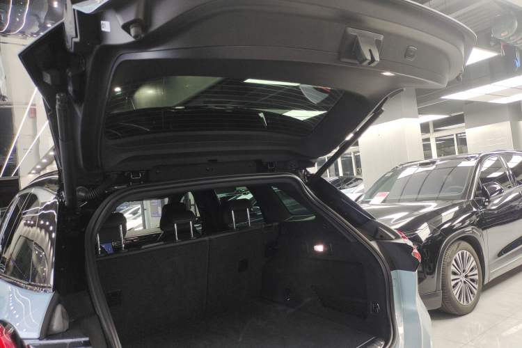 Used Nio ES6 2019 420 km Sport Version Trunk