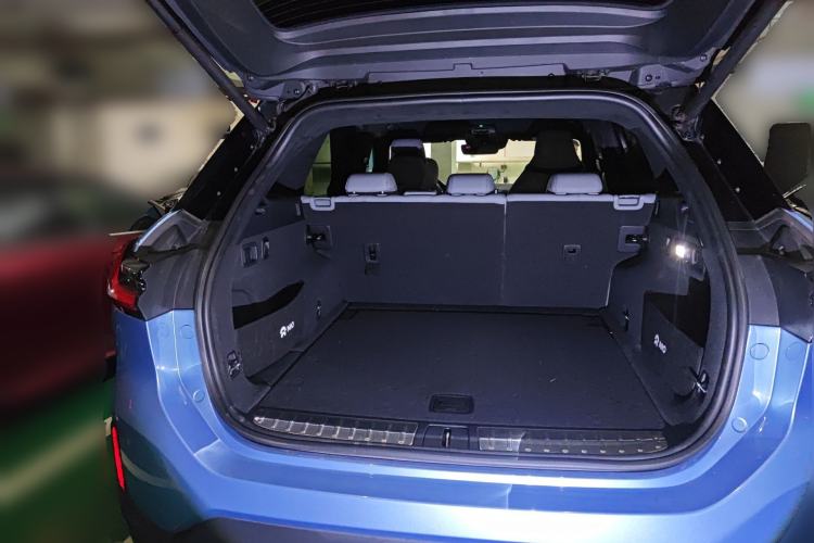 Used Nio ES6 2019 430KM First-Edition Commemorative Version Trunk