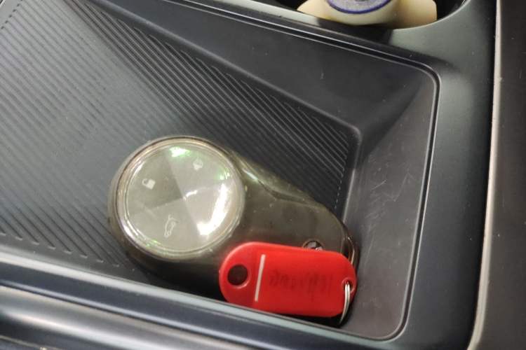 Used Nio ES6 2019 420 km Sport Version Vehicle Key