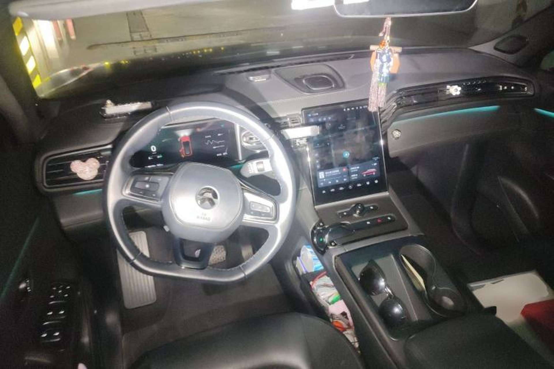 Used Nio ES6 2019 420 km Sport Version Center Console