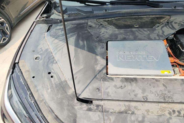 Used Nio ES6 2019 430 km Performance Version Engine Bay Right
