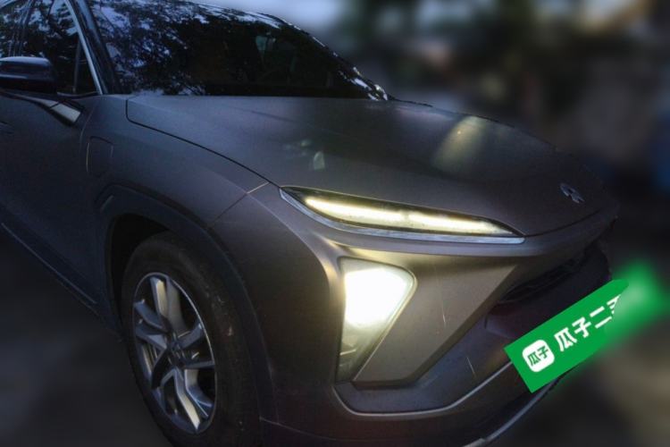 Used Nio ES6 2019 430 km Performance Version Front Right 45 Deg
