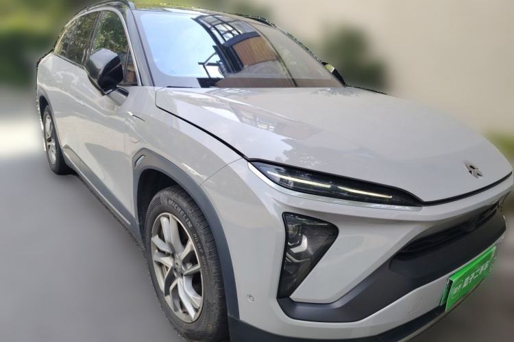 Used Nio ES6 2019 430 km Performance Version Front Right 45 Deg