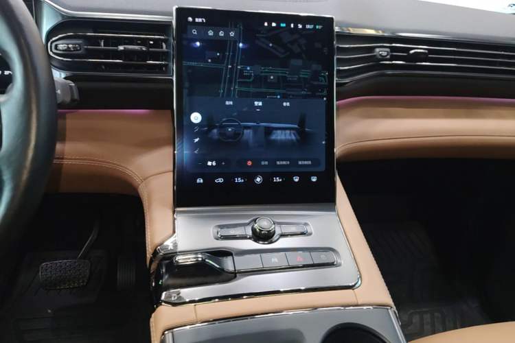 Used Nio ES6 2019 430 km Performance Version Audio And AC Panel