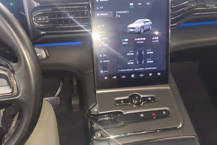 Used Nio ES6 2019 430 km Performance Version Audio And AC Panel