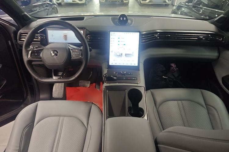 Used Nio ES6 2019 430 km Performance Version Center Console