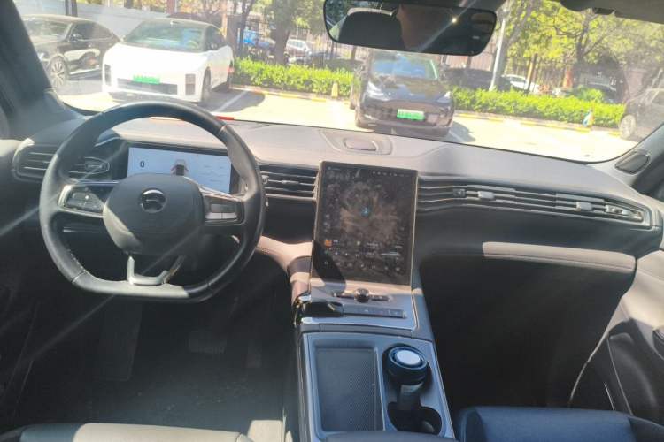 Used Nio ES6 2019 420 km Sport Version Center Console
