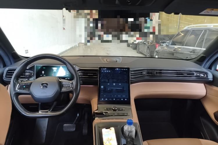 Used Nio ES6 2019 420 km Sport Version Center Console