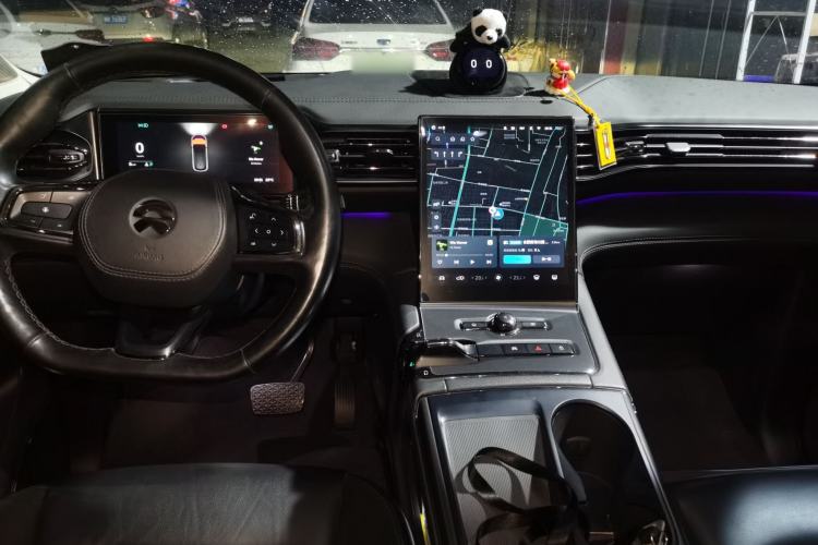 Used Nio ES6 2019 430 km Performance Version Center Console