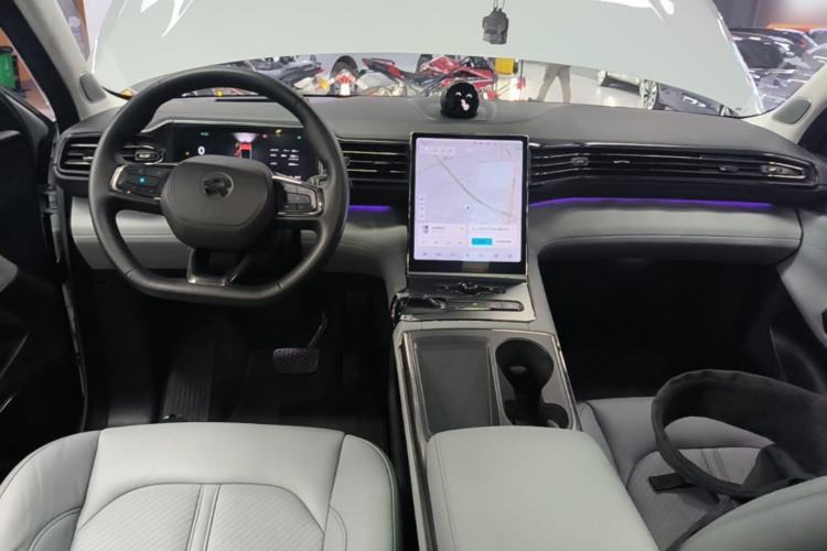 Used Nio ES6 2019 430KM First-Edition Commemorative Version Center Console