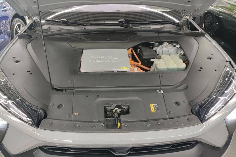 Used Nio ES6 2019 430KM First-Edition Commemorative Version Engine Bay