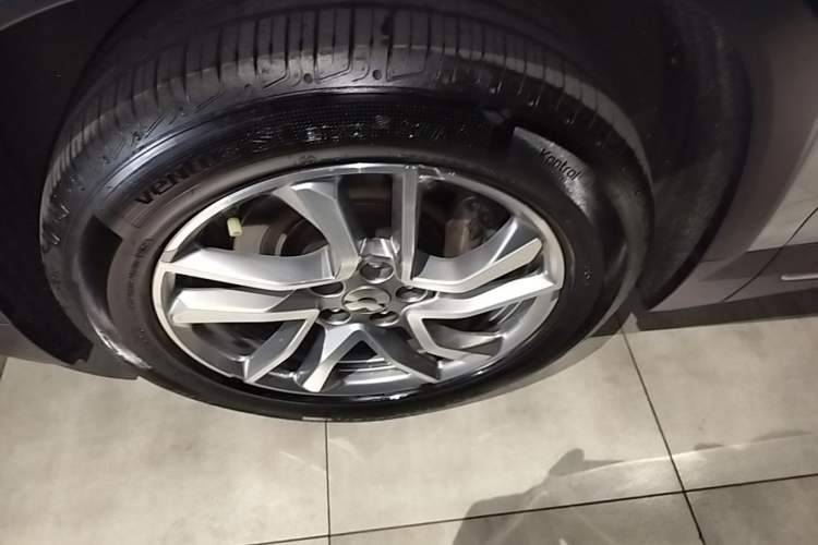 Used Nio ES6 2019 420 km Sport Version Exterior 4