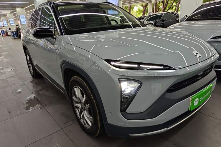 Used Nio ES6 2019 420 km Sport Version Front Right 45 Deg