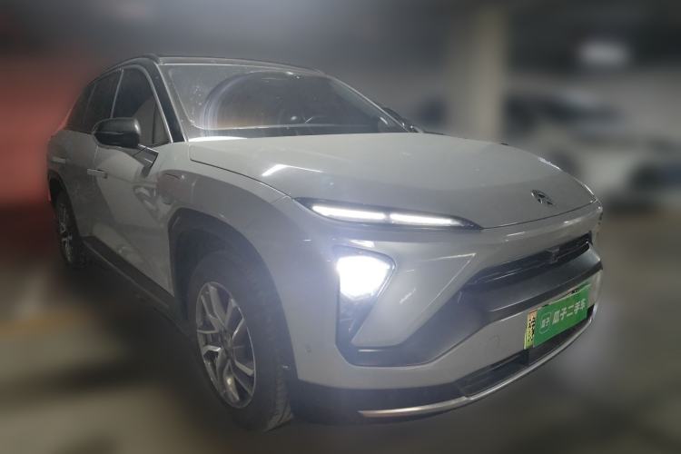 Used Nio ES6 2019 430 km Performance Version Front Right 45 Deg