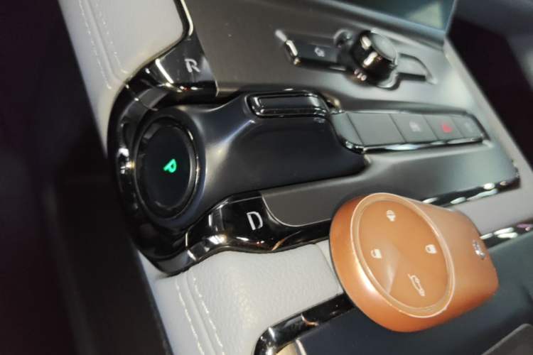 Used Nio ES6 2019 420 km Sport Version Gear Lever