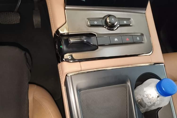 Used Nio ES6 2019 420 km Sport Version Gear Lever