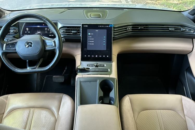 Used Nio ES6 2019 430 km Performance Version Interior 1