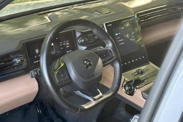 Used Nio ES6 2019 430 km Performance Version Interior 2