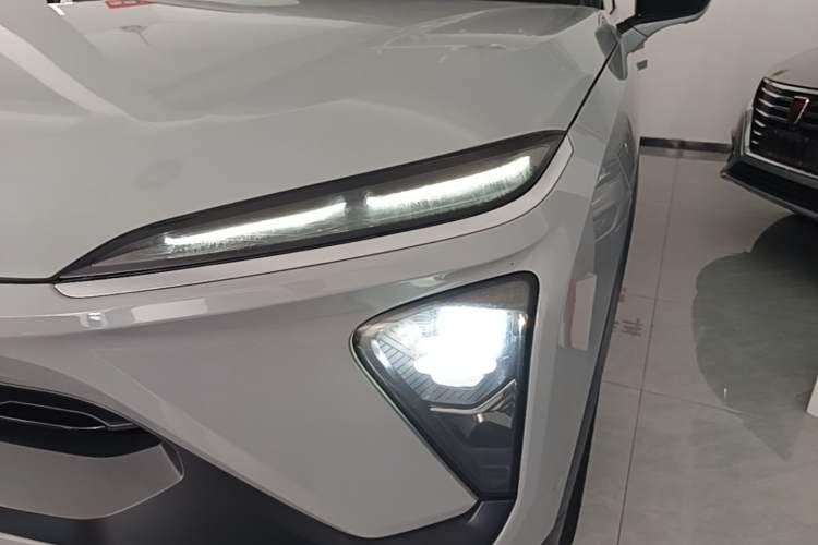 Used Nio ES6 2019 430 km Performance Version Left Front Headlight