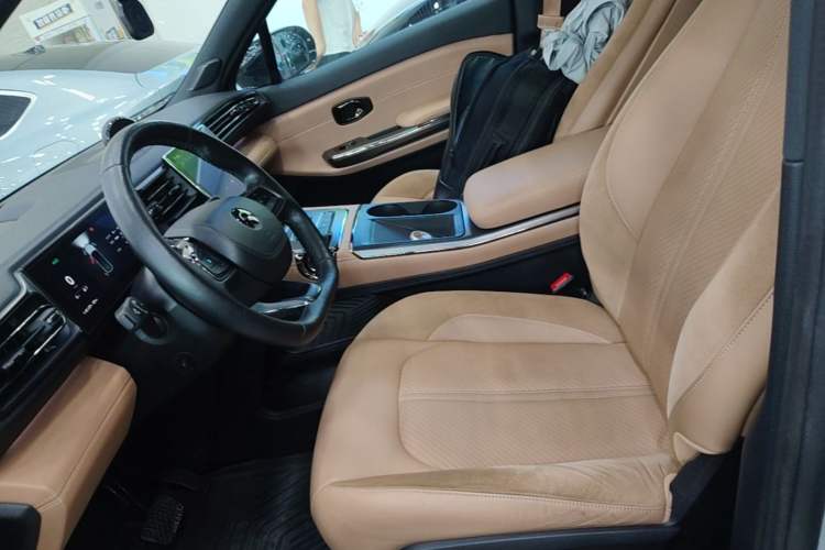 Used Nio ES6 2019 430 km Performance Version Left Front Seat