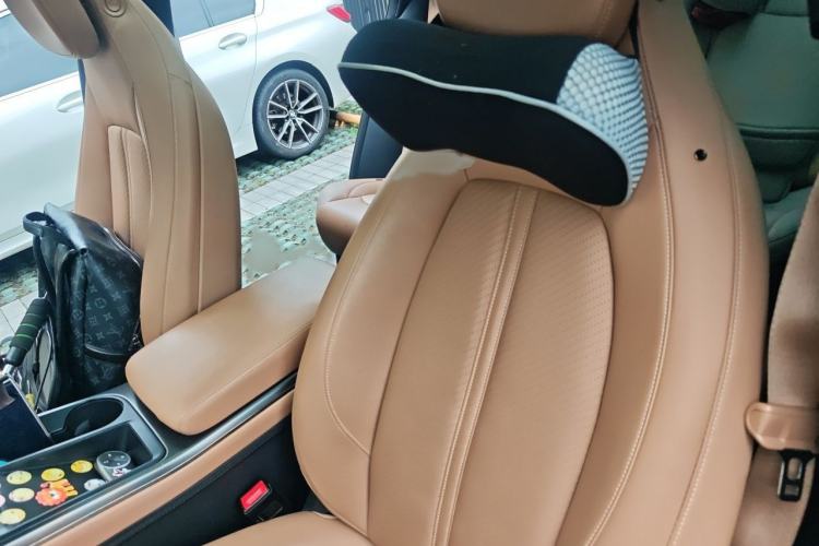 Used Nio ES6 2019 420 km Sport Version Left Front Seat