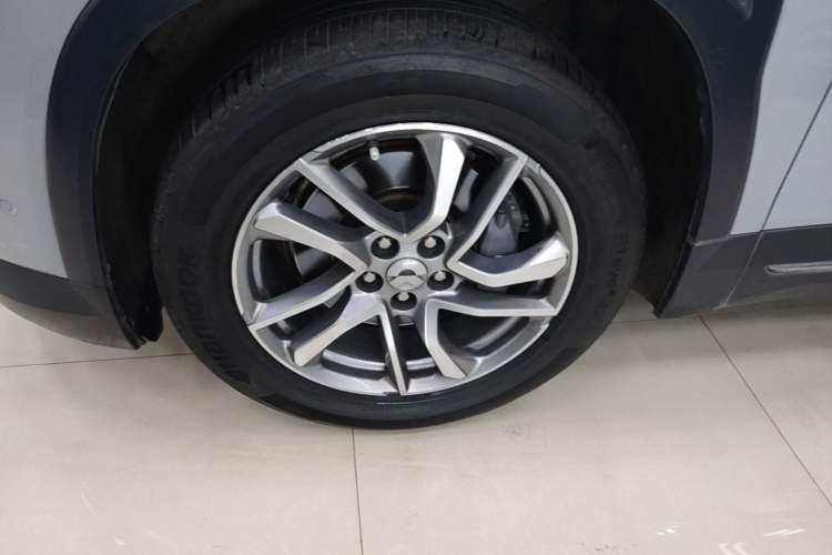 Used Nio ES6 2019 430 km Performance Version Left Front Wheel Hub