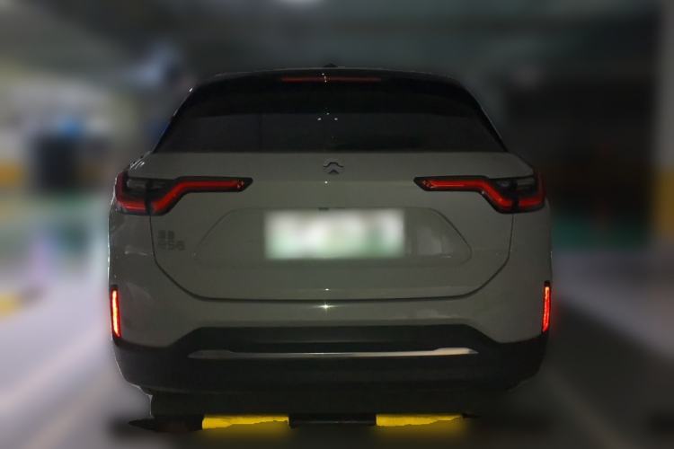 Used Nio ES6 2019 420 km Sport Version Rear
