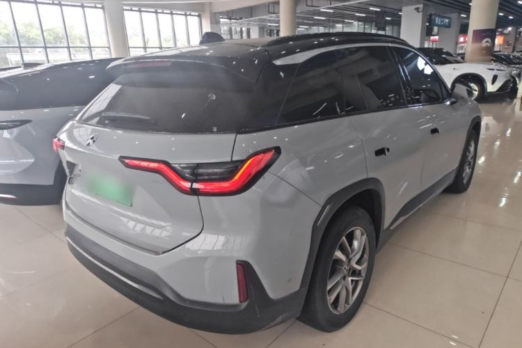 Used Nio ES6 2019 420 km Sport Version Rear Right 45 Deg