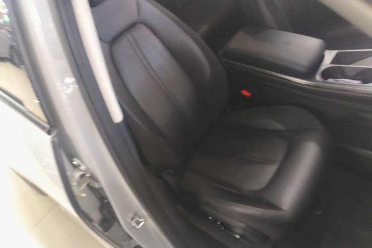 Used Nio ES6 2019 430 km Performance Version Right Front Seat
