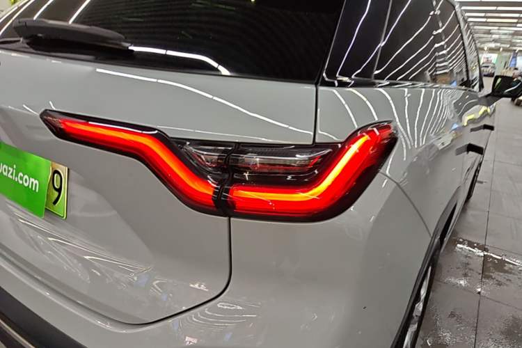 Used Nio ES6 2019 420 km Sport Version Right Rear Taillight