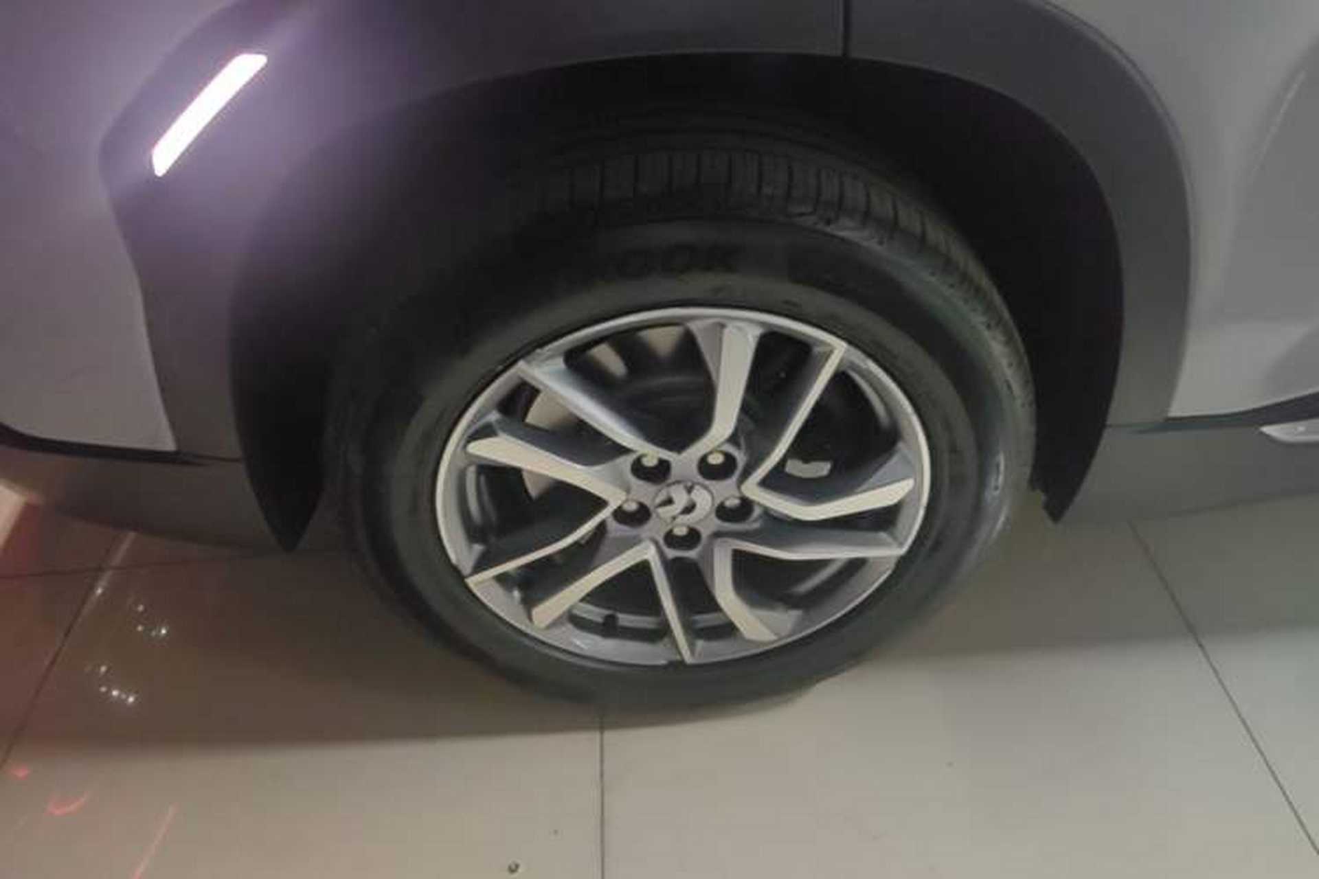 Used Nio ES6 2019 420 km Sport Version Right Rear Wheel Hub