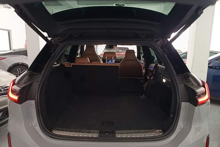 Used Nio ES6 2019 430 km Performance Version Trunk